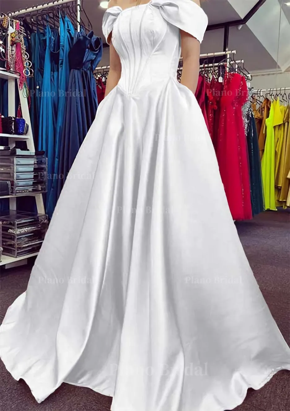 A-line Off-the-Shoulder Strapless Long/Floor-Length Satin Prom Dress With Pleated Pockets