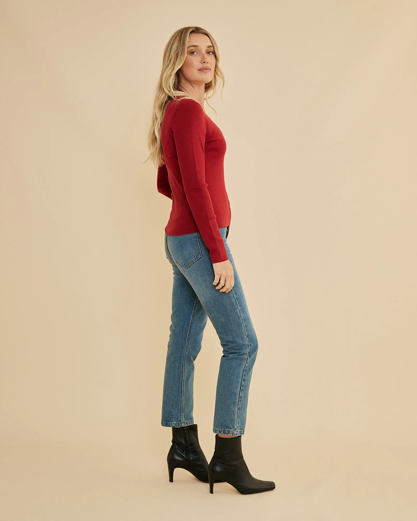 Aire Merino Knit V Neck Top - Red