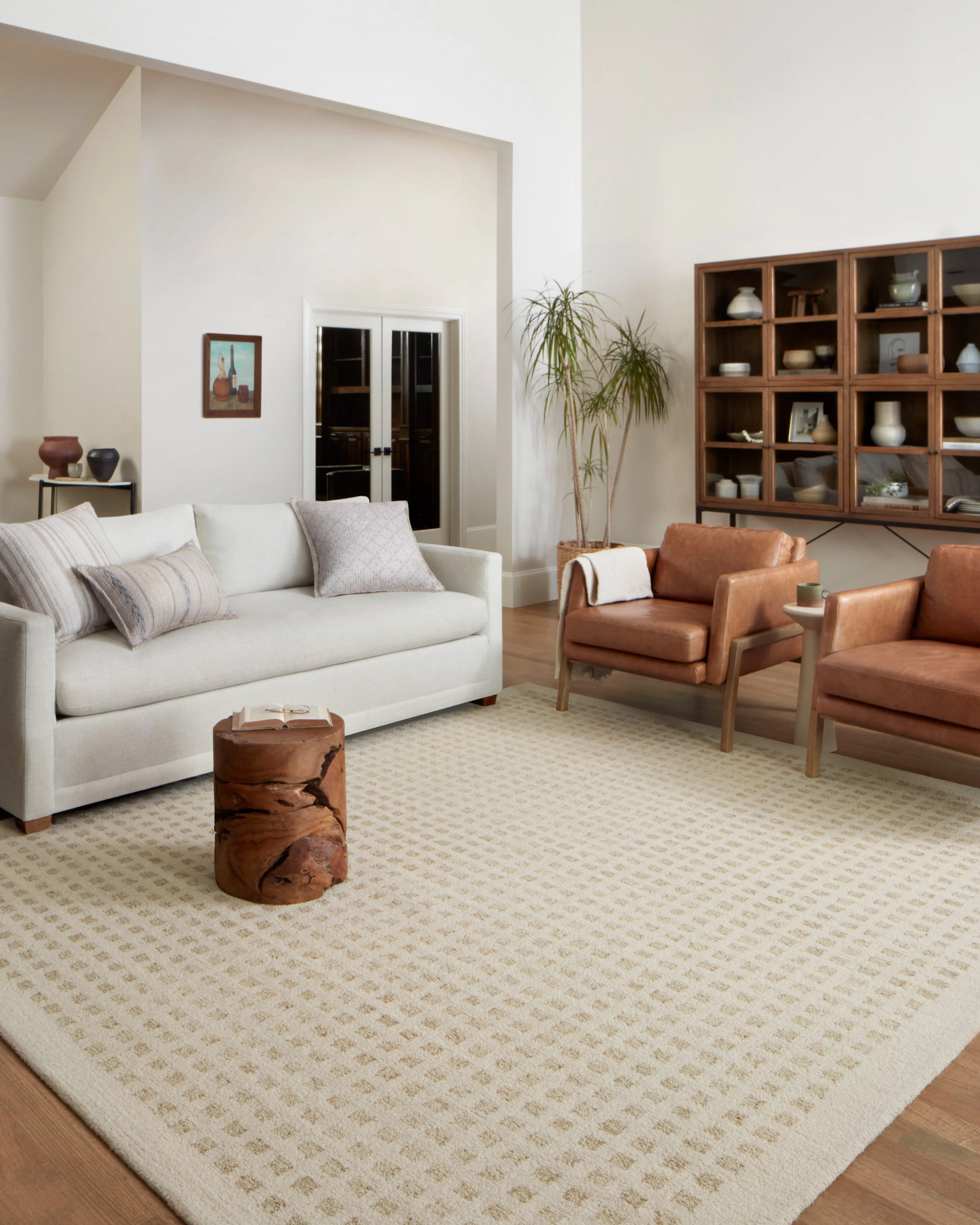 Chris Loves Julia x Loloi - Polly Collection Contemporary Hand Tufted Rug in Ivory & Natural