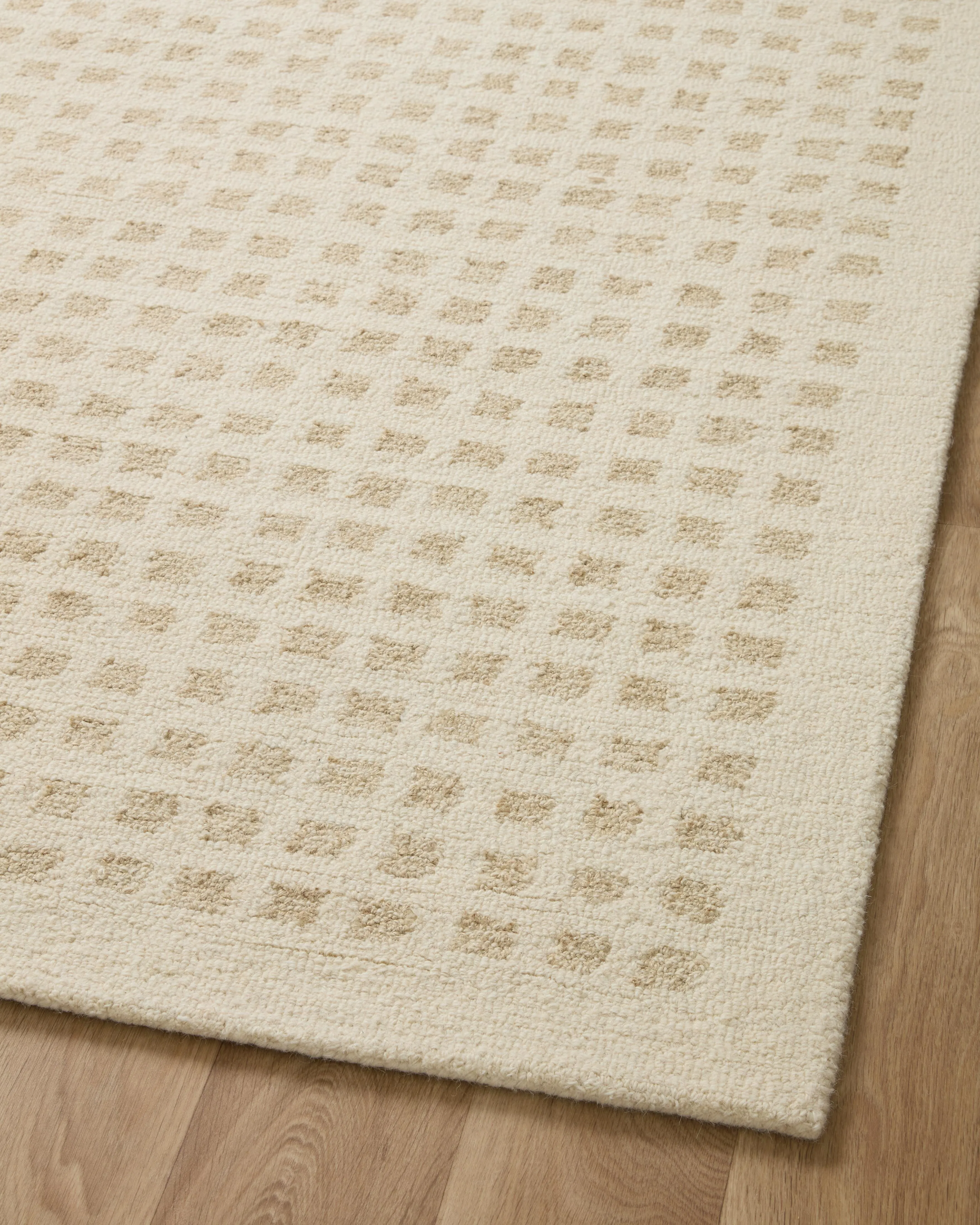 Chris Loves Julia x Loloi - Polly Collection Contemporary Hand Tufted Rug in Ivory & Natural