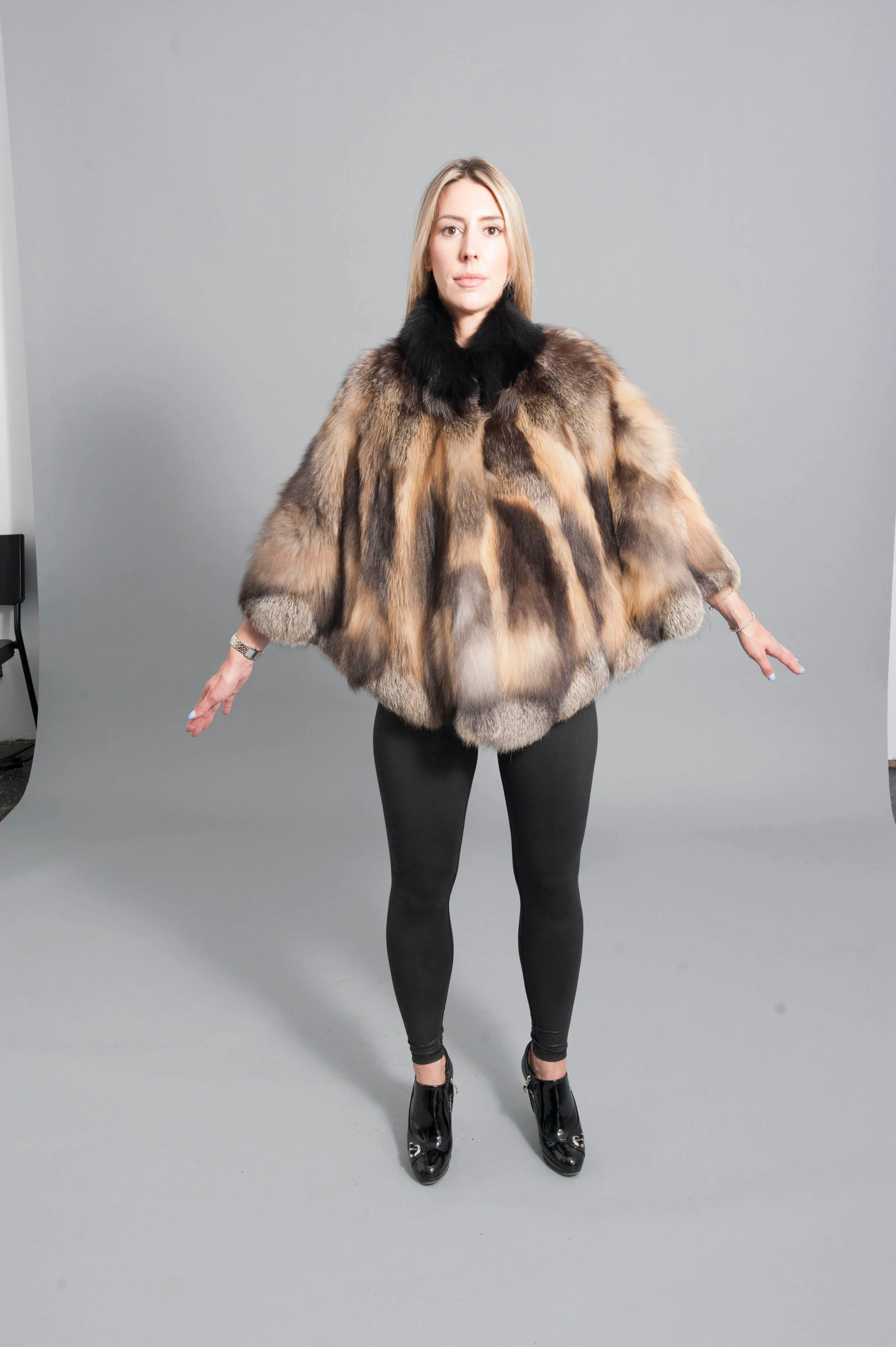 Crystal Fox Short Cape