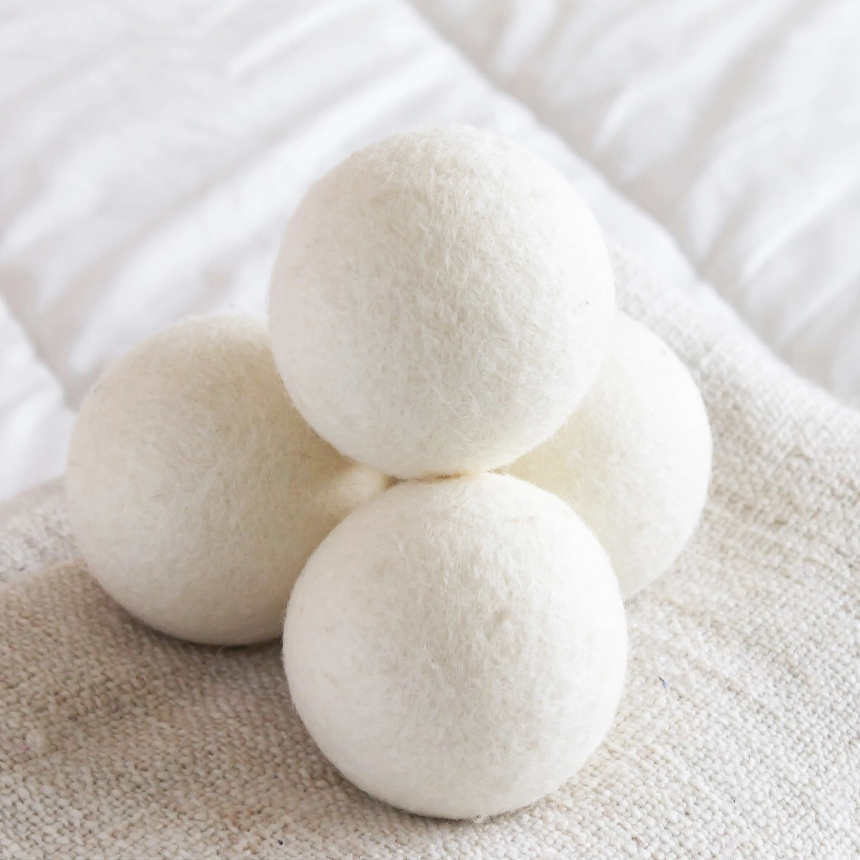 Heritage Park Wool Dryer Balls - White / 6-Pack