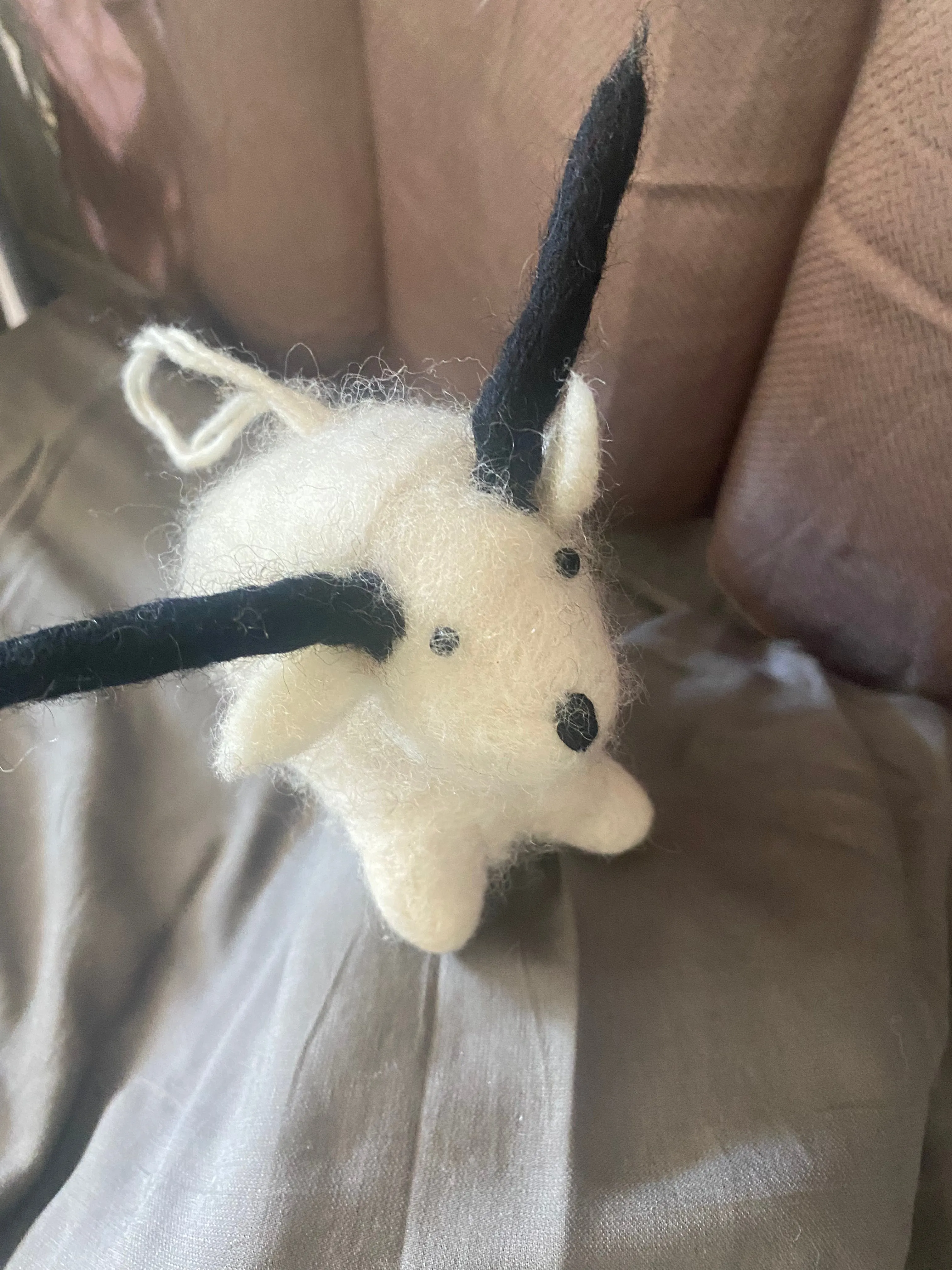 LWH- Wool hanging Toy Yack