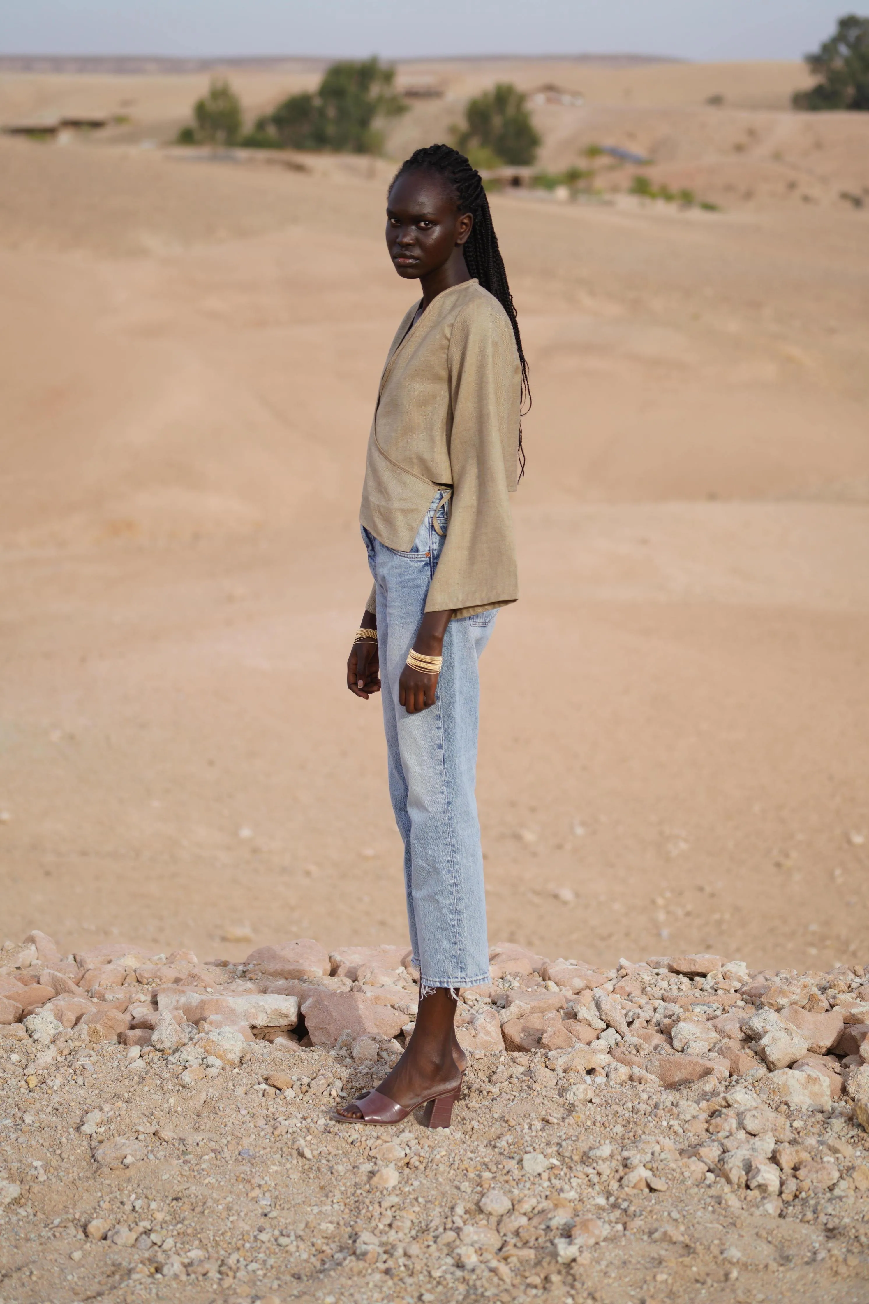 MAISON BEIGE TOP EN LIN - "SAHARA"