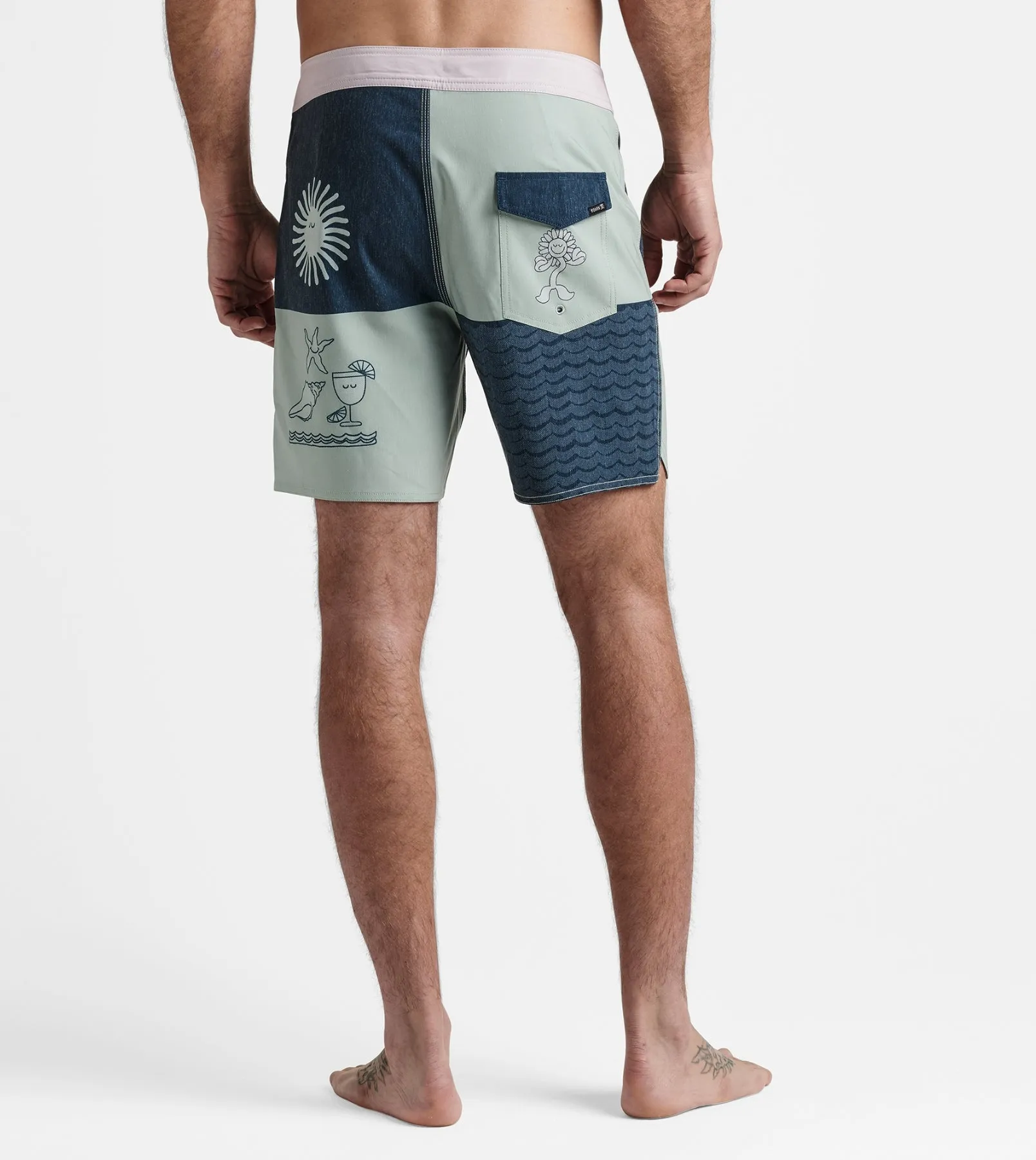 Passage Boardshorts 17"