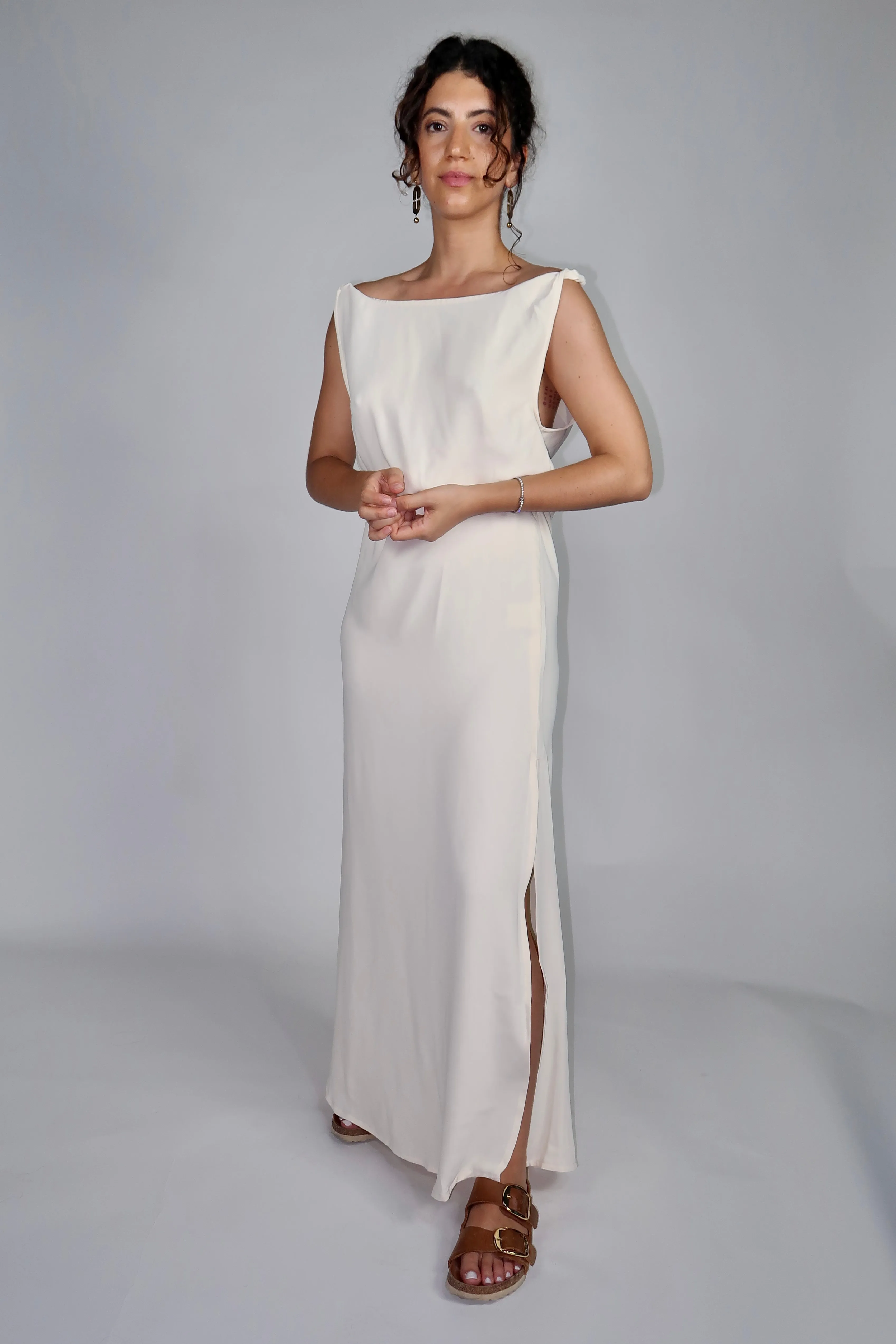 ROBE EN CREPE DE SOIE BLANCHE- "ATHENA"