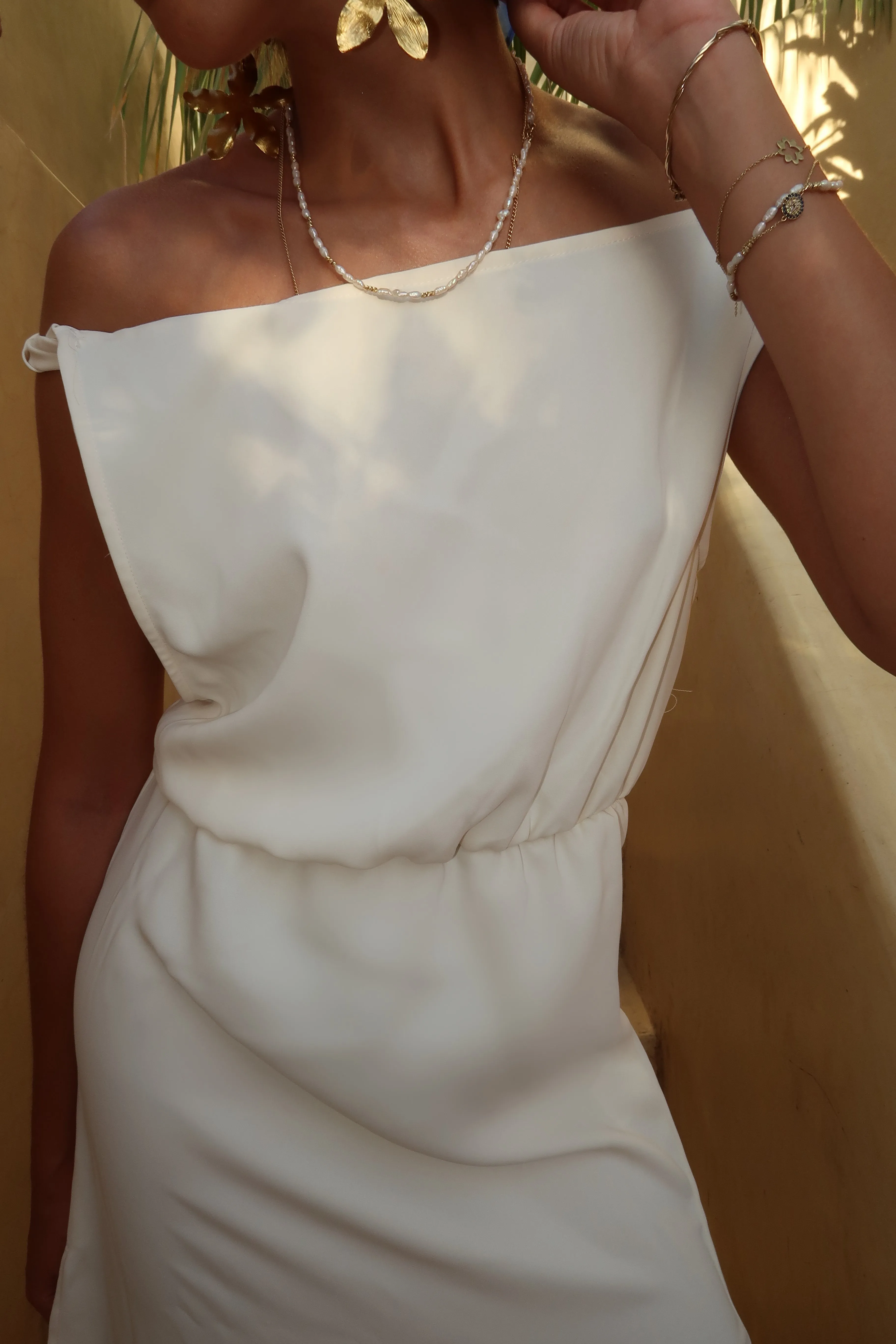 ROBE EN CREPE DE SOIE BLANCHE- "ATHENA"