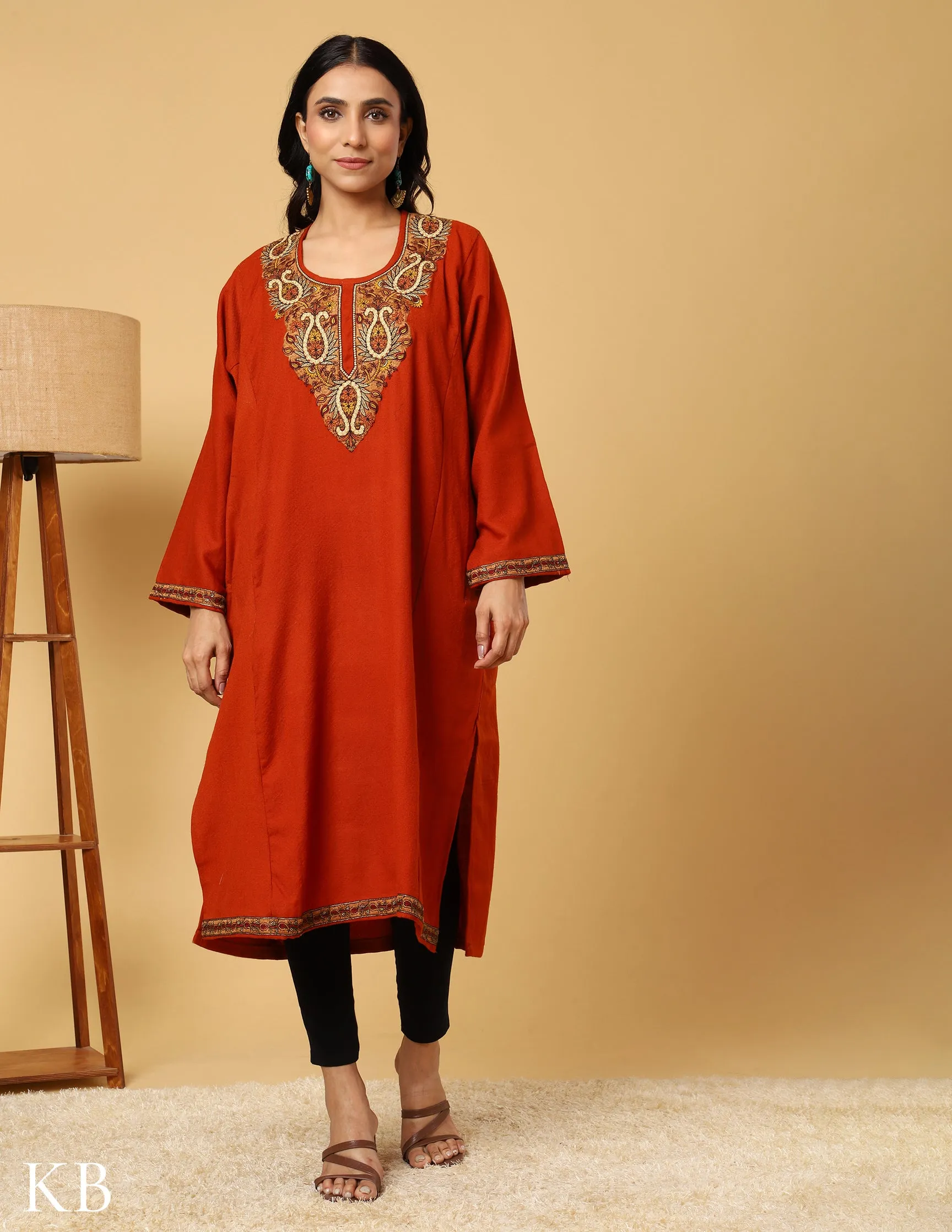 Rustic Zari & Sozni  Embroidered Pure Wool Phiran