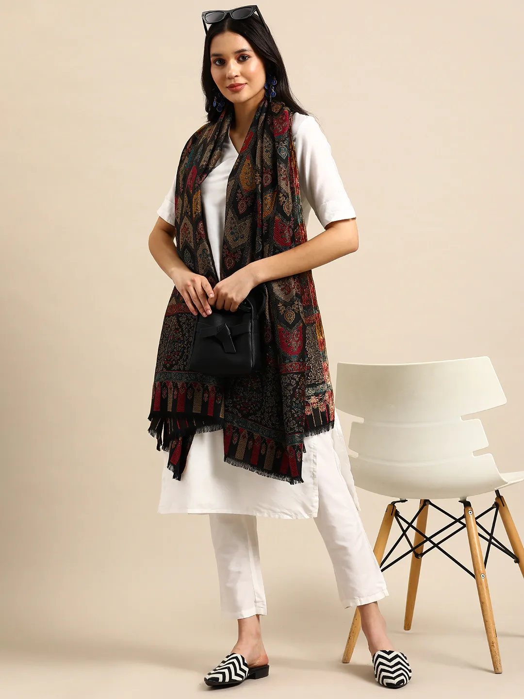 Women Ethnic Motifs Woven Design Kashmiri kaani Shawl